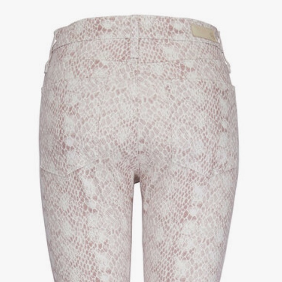 AG Adriano Goldschmied Animal Print Farrah Ivory Snakeskin Jeans - Picture 3 of 8